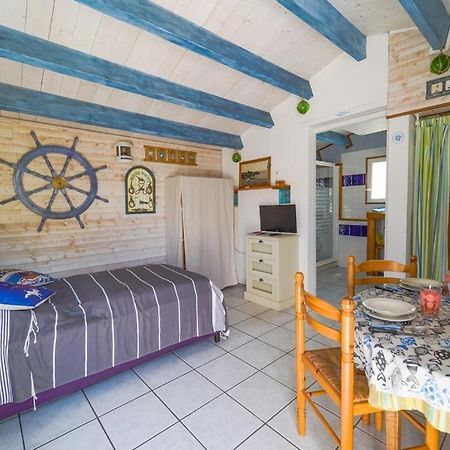 L'ILE D'YEU, vos prochaines vacances - Vélos et wifi gratuits Port-Joinville Exterior foto